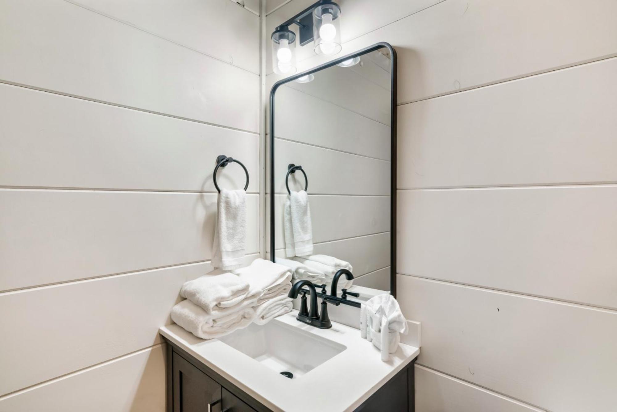 Whispering Pines Villa Сивиървил Екстериор снимка